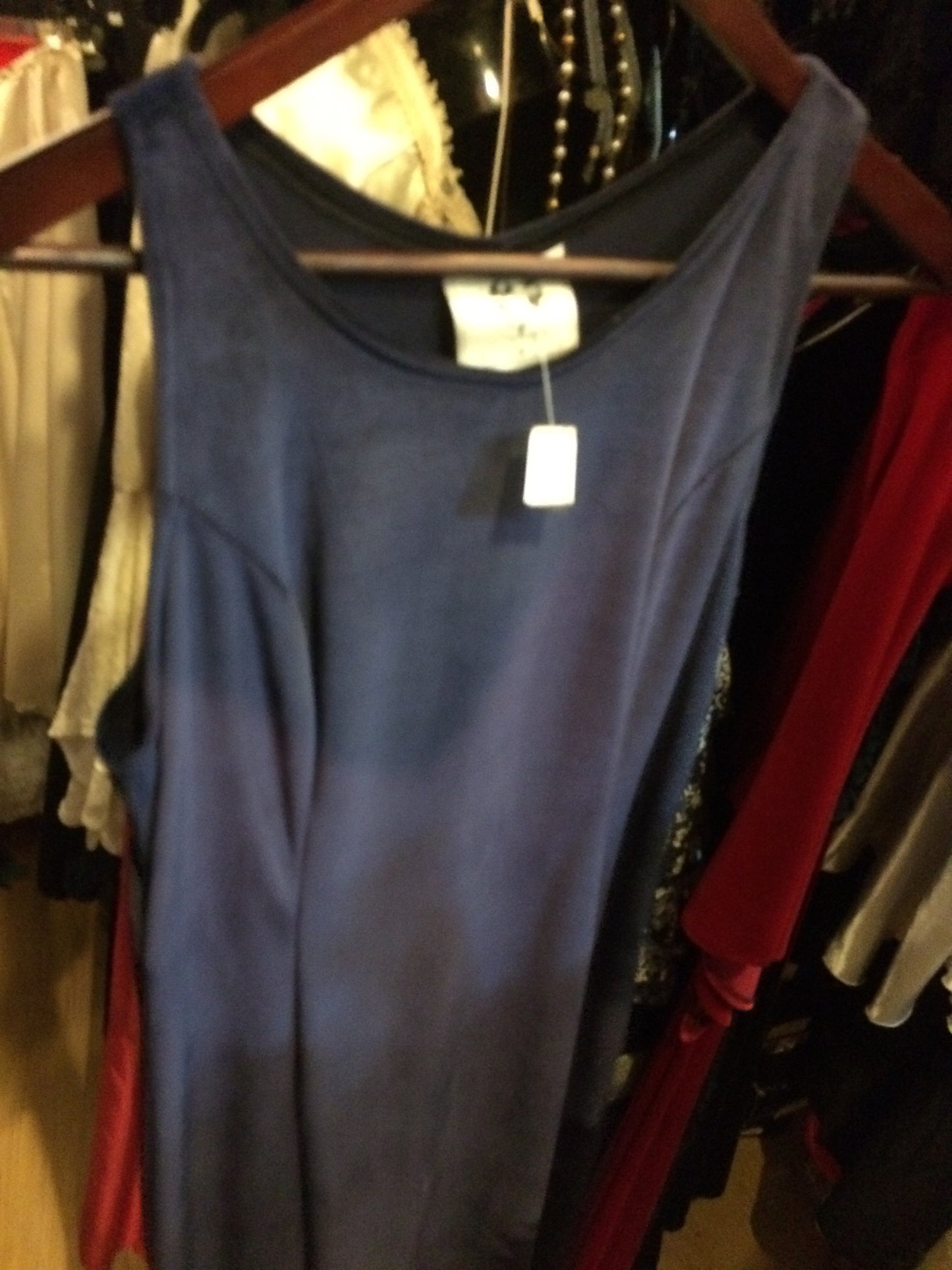 Black gown no sleeve
